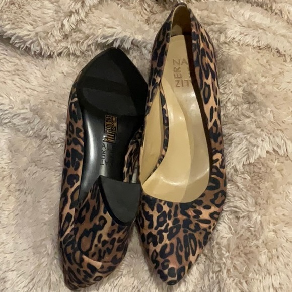 Naturalizer - Picture 4 of 4